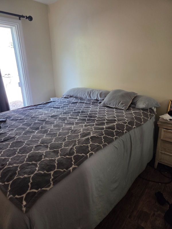 property at 287 W Avenida De Las Flores