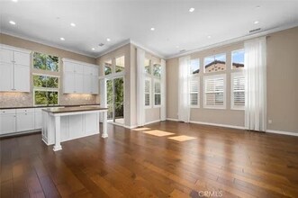 124 Hayseed in Irvine, CA - Building Photo - Building Photo