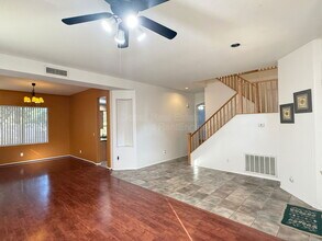 9786 S La Rosa Dr in Tempe, AZ - Building Photo - Building Photo