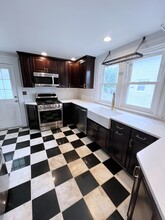 1112 Salina St in Watertown, NY - Building Photo - Building Photo