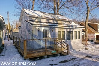 2040 Linden St in Fenton, MI - Building Photo - Building Photo