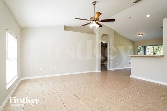 2906 44th St SW in Lehigh Acres, FL - Building Photo - Building Photo