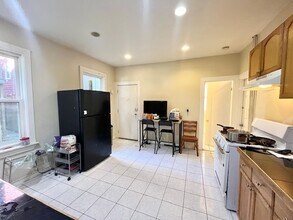 21 Bucknam St, Unit 1 in Boston, MA - Building Photo - Building Photo