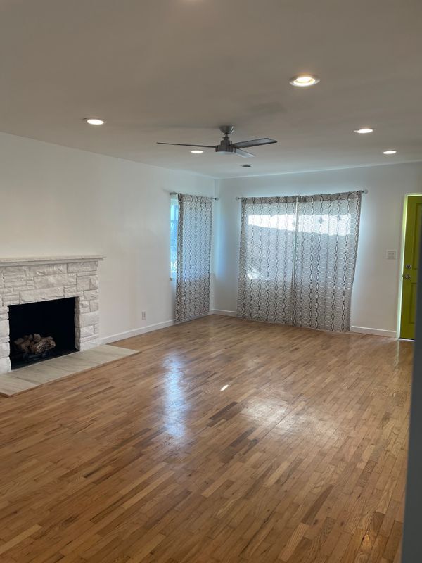 property at 1960 Anaheim Ave