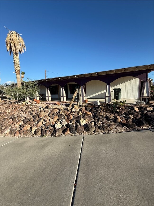 property at 4060 La Mesa Rd