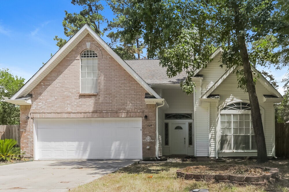 1729 Fay Dr in Conroe, TX - Building Photo