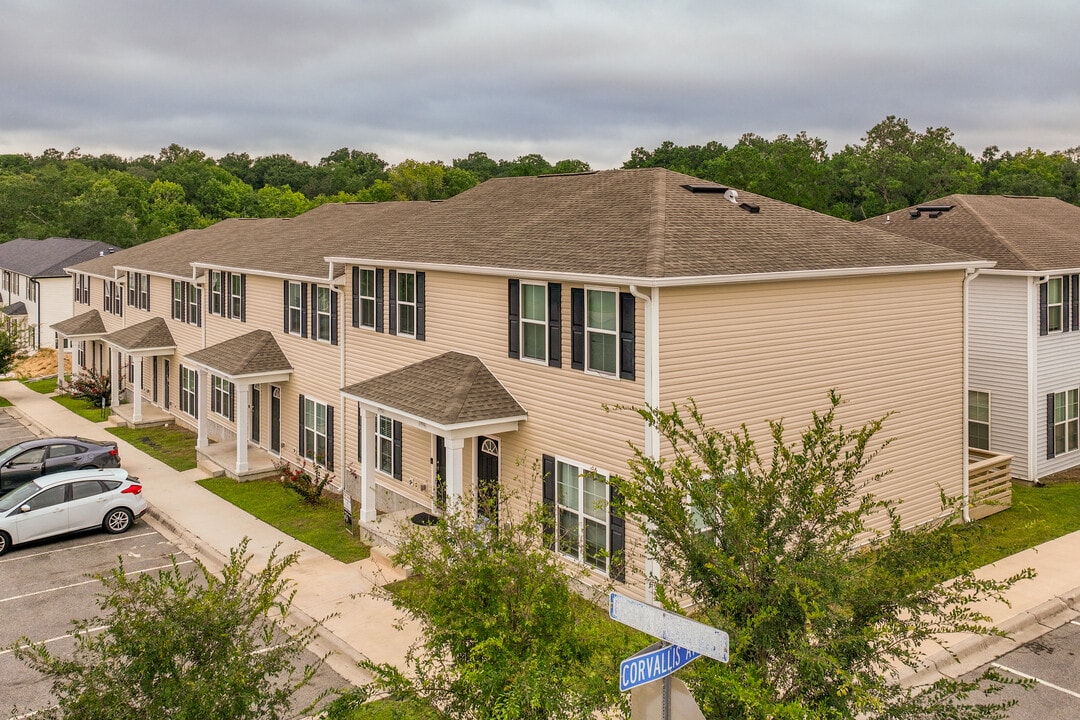 2016 Ann Arbor Ave in Tallahassee, FL - Building Photo