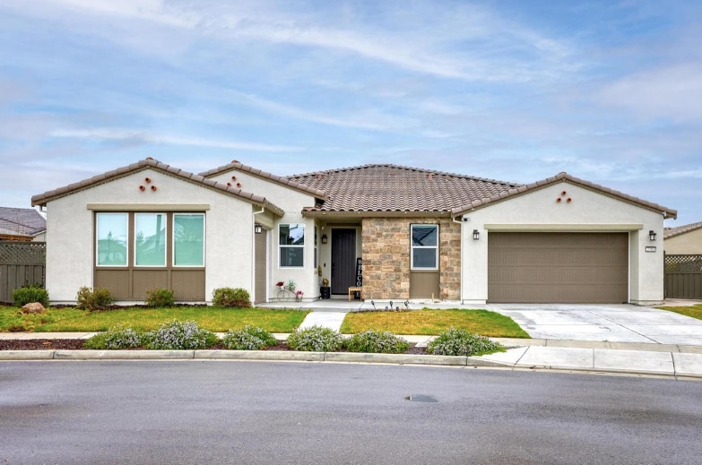 2783 Brewer St in Tracy, CA - Building Photo