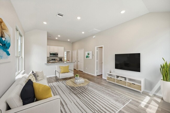 16724 E Forrestal St in Montgomery, TX - Building Photo - Building Photo