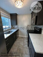 28307 18th Ave S in Federal Way, WA - Building Photo - Building Photo