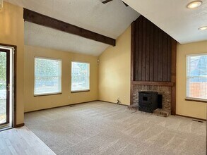 2033 S Pagosa St in Aurora, CO - Foto de edificio - Building Photo