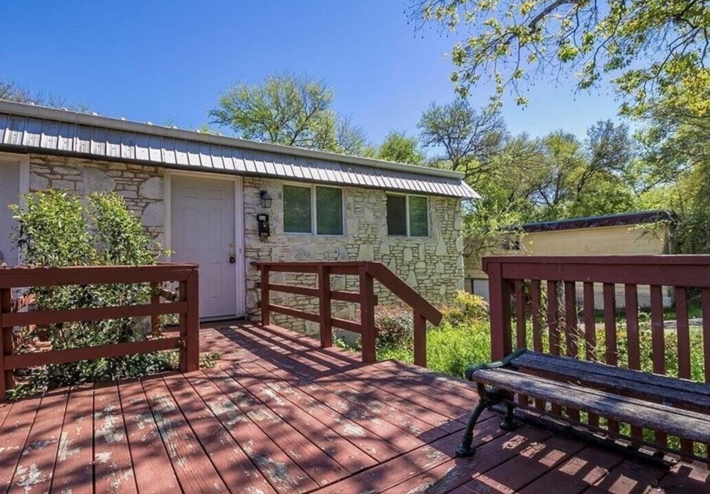 3305 Clawson Rd in Austin, TX - Building Photo