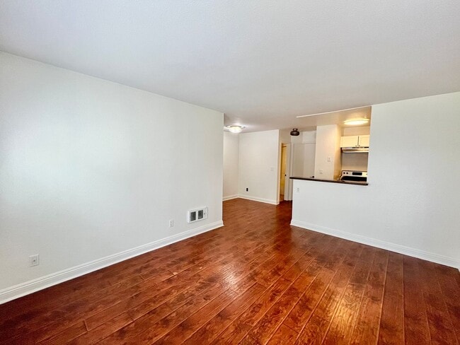 property at 4440 Cherokee Ave