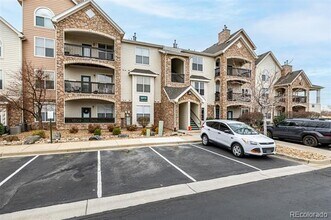 18919 E Warren Cir in Aurora, CO - Building Photo - Building Photo