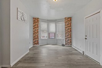 179 Elk St in Albany, NY - Building Photo - Building Photo