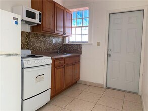 3364 SW 2nd St in Miami, FL - Building Photo - Building Photo