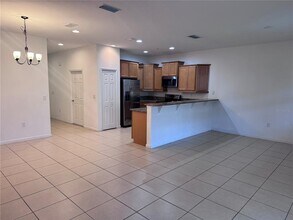 1898 Portofino Meadows Blvd in Orlando, FL - Building Photo - Building Photo