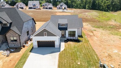 517 Foxglove Ln in Clarksville, TN - Building Photo - Building Photo