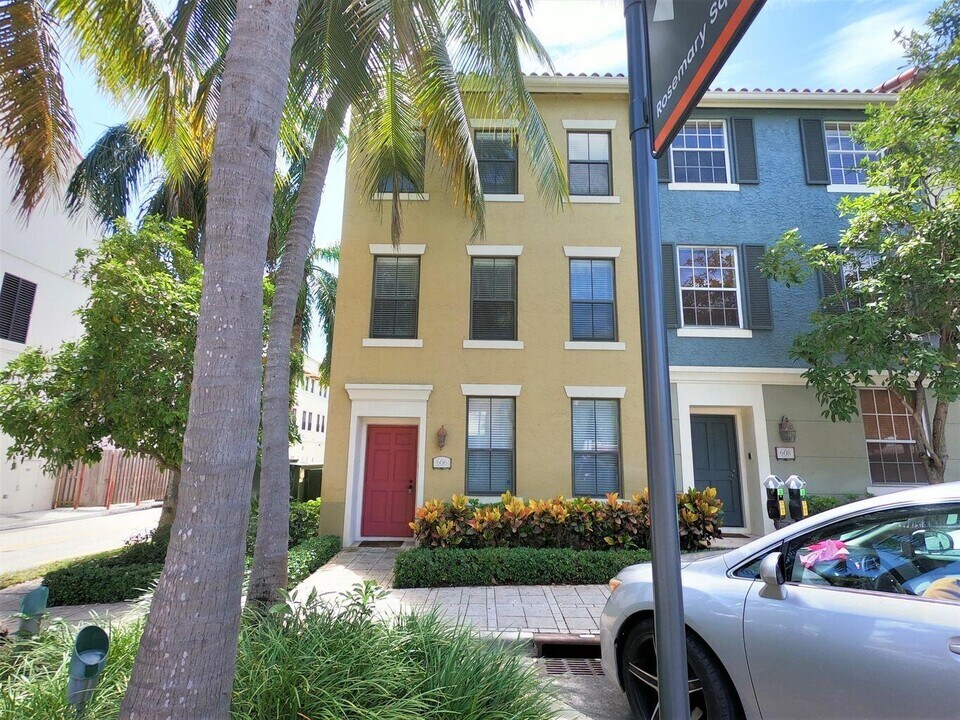 606 Fern St in West Palm Beach, FL - Building Photo