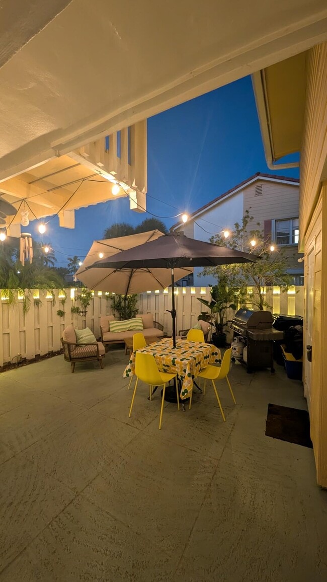 274 Seabreeze Cir in Jupiter, FL - Building Photo - Building Photo