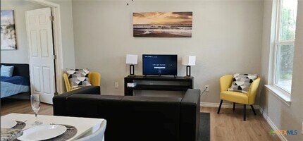 1701 Sycamore St in Temple, TX - Building Photo - Building Photo