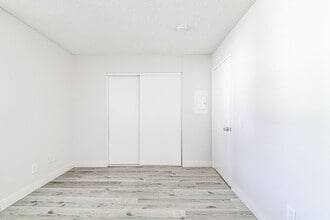 1128 Stanley Ave in Long Beach, CA - Foto de edificio - Building Photo