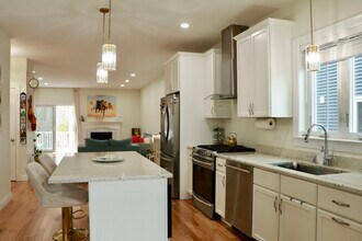 29 Brown Bear Ln in Milford, MA - Building Photo - Building Photo