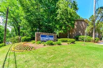 Stonetree in East Point, GA - Building Photo - Building Photo