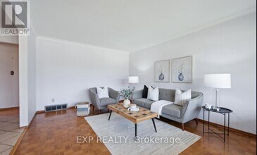 27 Palermo Crescent in Guelph, ON - Building Photo - Building Photo