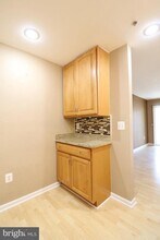 18701 Sparkling Water Dr in Germantown, MD - Building Photo - Building Photo