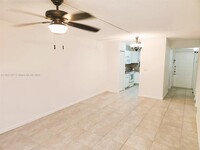 11453 NW 39th Ct, Unit 111 in Coral Springs, FL - Foto de edificio - Building Photo