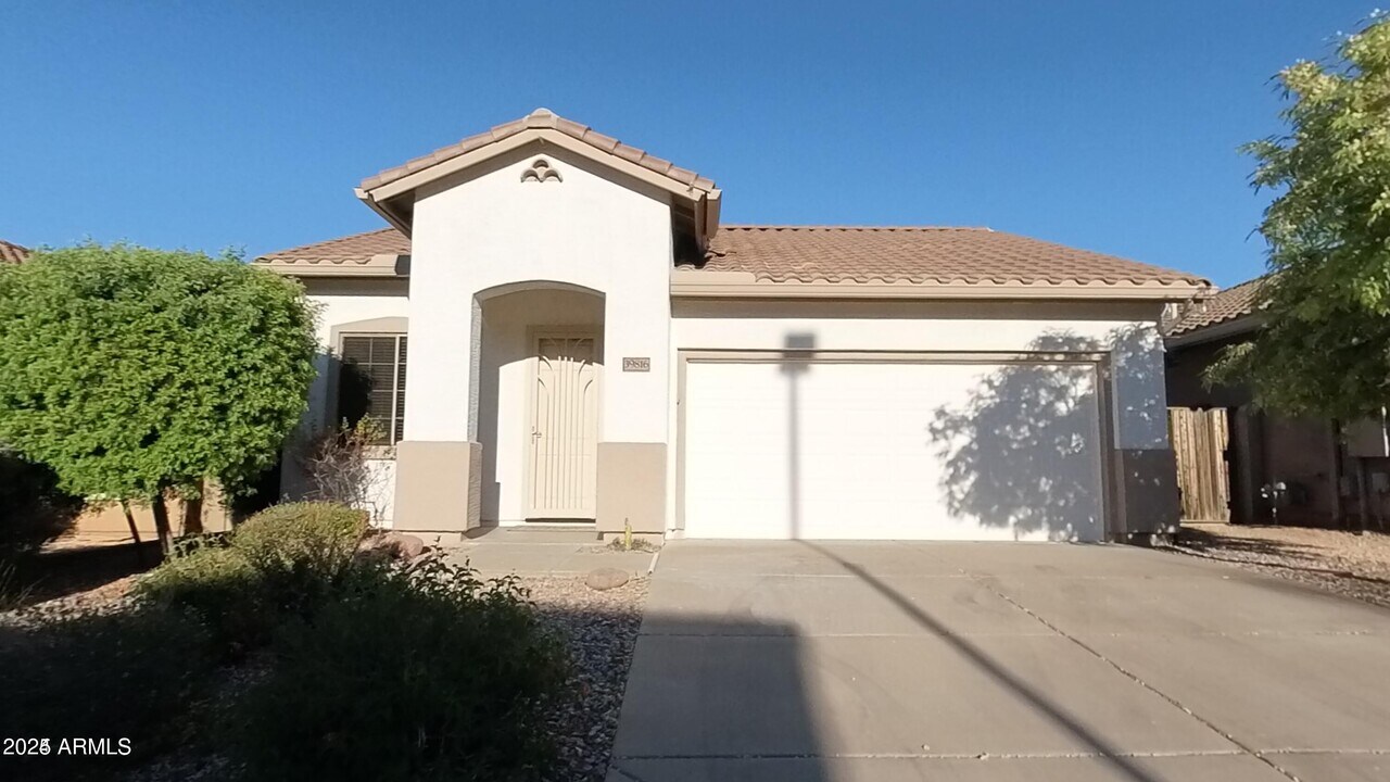 39816 N Thunder Hills Ln in Anthem, AZ - Building Photo