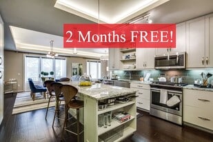 The Ivy in Houston, TX - Building Photo