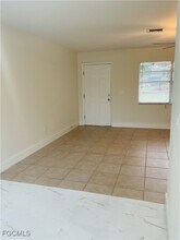 2243 South St in Ft. Myers, FL - Building Photo - Building Photo