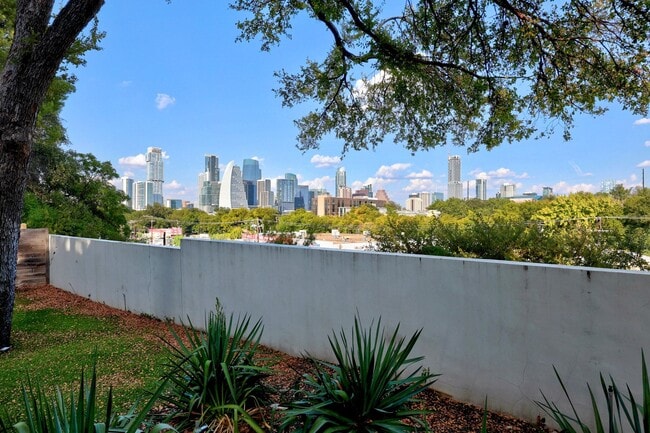 609 Josephine St in Austin, TX - Building Photo - Building Photo