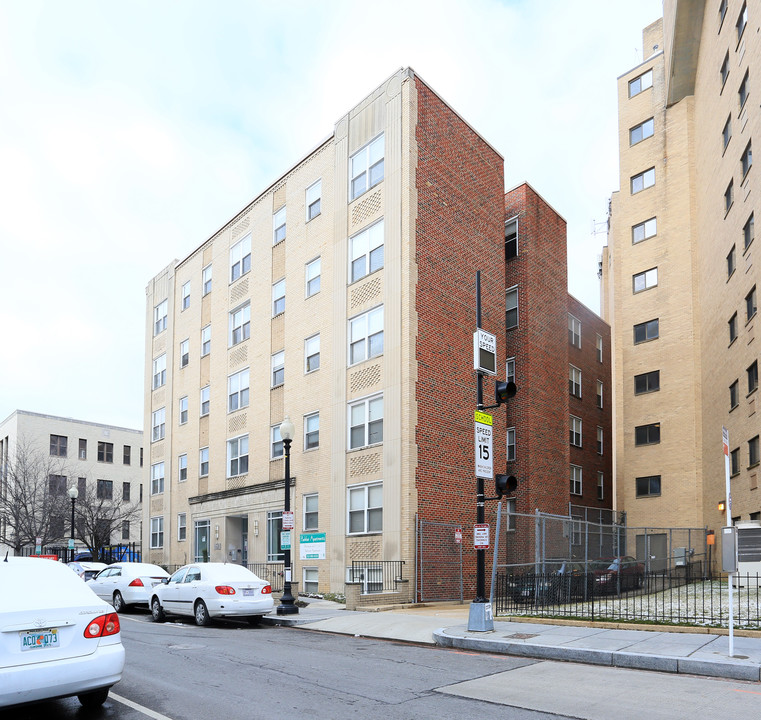 Parkfair Apartments in Washington, DC - Building Photo