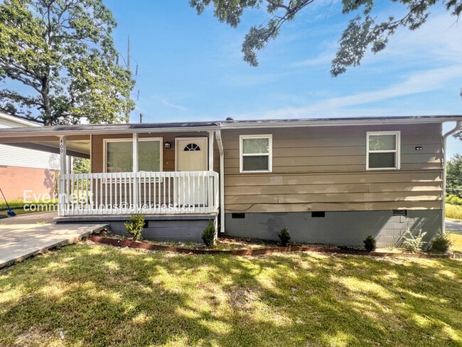 property at 400 Libby Ln