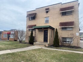 4201 Rocky River Dr in Cleveland, OH - Building Photo