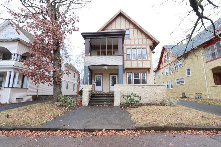 812 Orange St in New Haven, CT - Foto de edificio