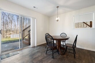 7258 Baldwin Ridge Rd in Warrenton, VA - Building Photo - Building Photo