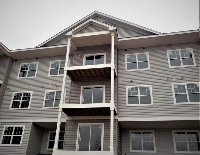 Apartments at Montgomery Crossing in Skillman, NJ - Building Photo - Building Photo