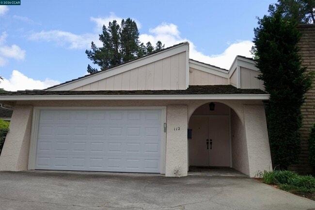 property at 112 Marchbanks Ct