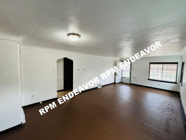 property at 7134 Dawson Pl