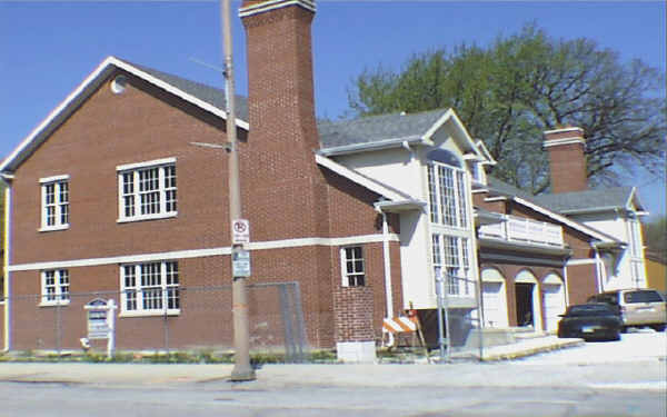 Wilmette Village Commons in Wilmette, IL - Building Photo