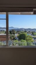 2924 Piedmont Dr, Unit Top in El Paso, TX - Foto de edificio - Building Photo