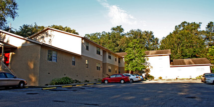 Creekside Woods Apartments in Jacksonville, FL - Building Photo - Building Photo