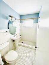3095 SW 21st St in Miami, FL - Building Photo - Building Photo