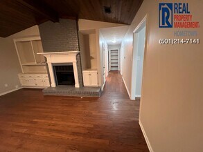 11514 Hickory Hill Rd in Little Rock, AR - Building Photo - Building Photo