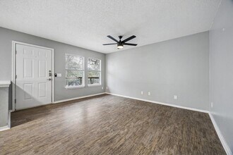 23393 Nameless Rd in Leander, TX - Building Photo - Building Photo