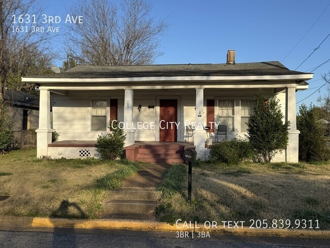 property at 1631 3rd Ave